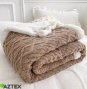 pruun fliis tekk 150x200 cm